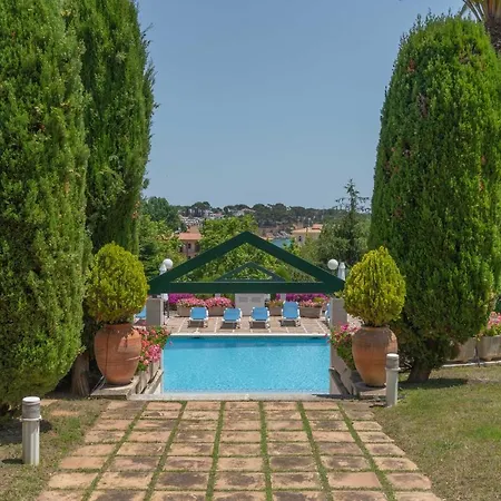 Hauzify I L'estel Apartment *